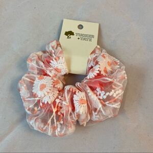 Tucker + Tate Hair Tie Coral Sugar Daisy Floral Scrunchie Casual Flower Girl